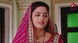 Diya Aur Baati Hum S08E93 Sandhya gives her own jewellery Full Episode