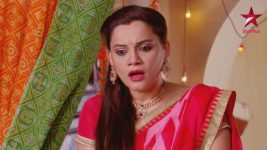 Diya Aur Baati Hum S13E31 Sandhya rescues Meenakshi Full Episode