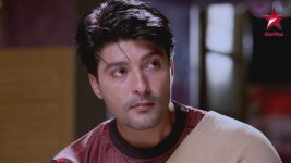 Diya Aur Baati Hum S21E19 Sooraj sustains an injury Full Episode