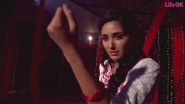 Dream Girl S02E38 Laxmi slits her wrist! Full Episode