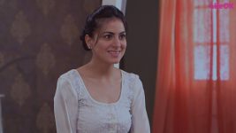 Dream Girl S04E35 Ayesha's Fans Heckle Raghu Full Episode