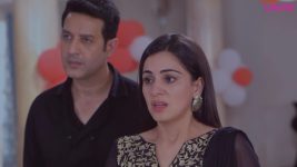 Dream Girl S05E70 Ayesha Strikes Again! Full Episode