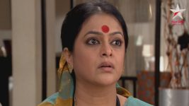 Durva S05E19 Efforts to free Bhupati Full Episode