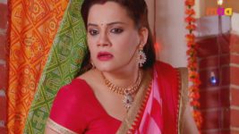 Eetaram Illalu S06E02 Meenakshi Seeks Surya's Help Full Episode