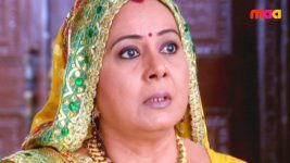 Eetaram Illalu S06E16 Santoshi, Chinna, Chithra Panic Full Episode