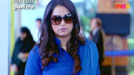 Eetaram Illalu S06E70 Bhavani and Team Board Plane Full Episode