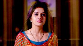 Eetaram Illalu S09E05 Sandhya Avoids Surya Full Episode