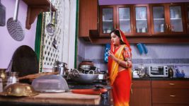 Eetaram Illalu S13E98 Sandhya Takes Care Of The House Full Episode
