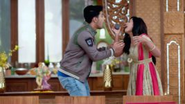 Ek Aastha Aisi Bhi S02E18 Aastha In Trouble! Full Episode