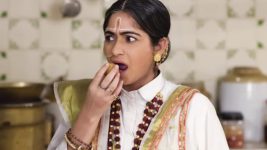Ek Aastha Aisi Bhi S04E08 Guruma Caught In The Kitchen? Full Episode