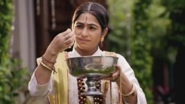 Ek Aastha Aisi Bhi S04E09 Guruma Back To Her Antics Full Episode
