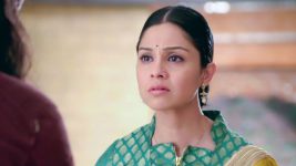 Ek Aastha Aisi Bhi S06E09 Lakshmi Falls Unconscious Full Episode