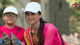 Ek Hazaaron Mein Meri Behna Hai S08E26 Vadhera family plays cricket Full Episode