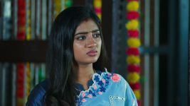 Idhayathai Thirudathey S01E1020 28th February 2022 Full Episode