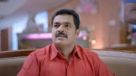 Idhayathai Thirudathey S01E18 5th March 2020 Full Episode