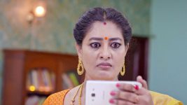 Idhayathai Thirudathey S01E20 7th March 2020 Full Episode