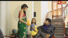 Kalyanam Mudhal Kadhal Varai S02E21 Ashok taunts Vandhana and Pooja Full Episode
