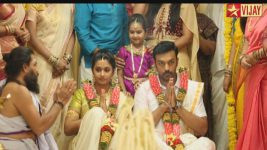 Kalyanam Mudhal Kadhal Varai S02E27 Priya weds Arjun Full Episode