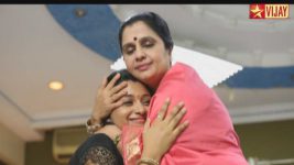 Kalyanam Mudhal Kadhal Varai S04E16 Dhanam hugs Priya Full Episode
