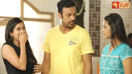 Kalyanam Mudhal Kadhal Varai S07E35 Arjun Pacifies Priya Full Episode