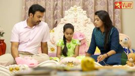 Kalyanam Mudhal Kadhal Varai S09E13 Arjun and Priya Placate Pooja Full Episode