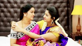 Kalyanam Mudhal Kadhal Varai S11E21 Priya Consoles Manju Full Episode