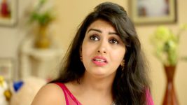 Kalyanam Mudhal Kadhal Varai S11E27 Vandhana Pacifies Aditya Full Episode