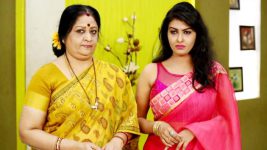 Kalyanam Mudhal Kadhal Varai S12E08 Vandhana to Stay With Manju Full Episode