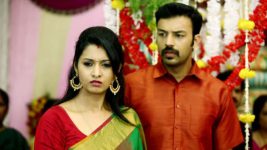 Kalyanam Mudhal Kadhal Varai S12E33 Priya Calls Off The Wedding Full Episode