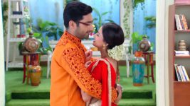 Ke Apon Ke Por S06E64 Param Gets Romantic Full Episode