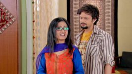 Ke Apon Ke Por S07E43 Tiya Loves Sanjay? Full Episode