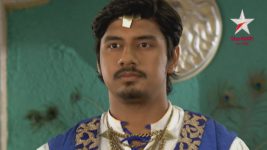 Kiranmala S08E07 Prithwiraj intends to steal Amrit Full Episode