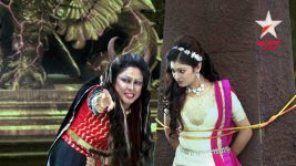 Kiranmala S15E30 Kiranmala Is In Danger Full Episode JioCinema USA