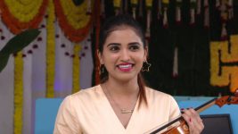 Koilamma S06E859 A Gift for Lavanya Full Episode
