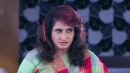 Kulaswamini S02E51 Suvarna Plots Against Arohi Full Episode