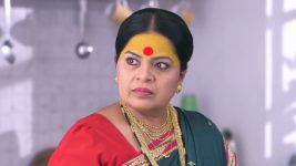 Kulaswamini S03E28 Will Goddess Renuka Kill Suvarna? Full Episode