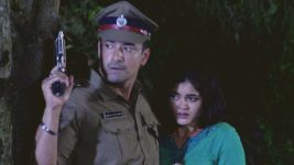Kusum Dola S02E36 Ranajay Rescues Iman Full Episode