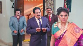 Lakshmi Kalyanam (Star Maa) S03E24 A Cheque For Lakshmi Full Episode
