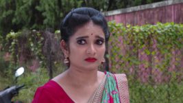 Lakshmi Kalyanam (Star Maa) S05E881 Swati Breaks Free Full Episode