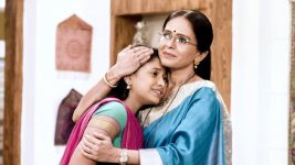 Lek Mazhi Ladki S06E41 Meera Gets Emotional Full Episode