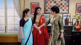 Mayar Badhon S06E32 Gunja Sneaks into Riddhi's House! Full Episode