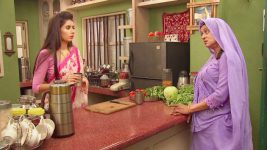 Mere Angne Mein S10E26 Dadi Makes Preeti Cook Full Episode