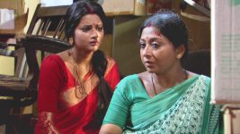 Milon Tithi S08E06 Ahana Rescues Swati Full Episode