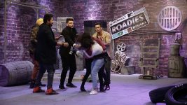 MTV Roadies S14E07 1st April 2017 Full Episode