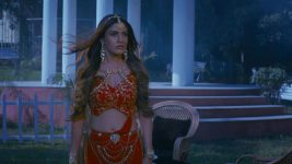 Naagin (Colors tv) S05 E30 Bani faces her enemy!