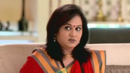 Nakalat Saare Ghadle S02E274 Padmaja to Apologise to Pratap Full Episode