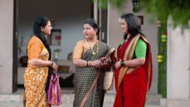 Nakalat Saare Ghadle S02E276 Vandana Confronts Padmaja, Rajani Full Episode