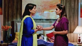 Nakalat Saare Ghadle S02E368 Neha Supports Swati Full Episode
