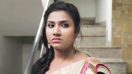 Neeli S02E206 Surya Hugs Anjali Full Episode