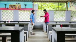 Pagal Nilavu S02E11 Karthik Hits Prabhakaran Full Episode